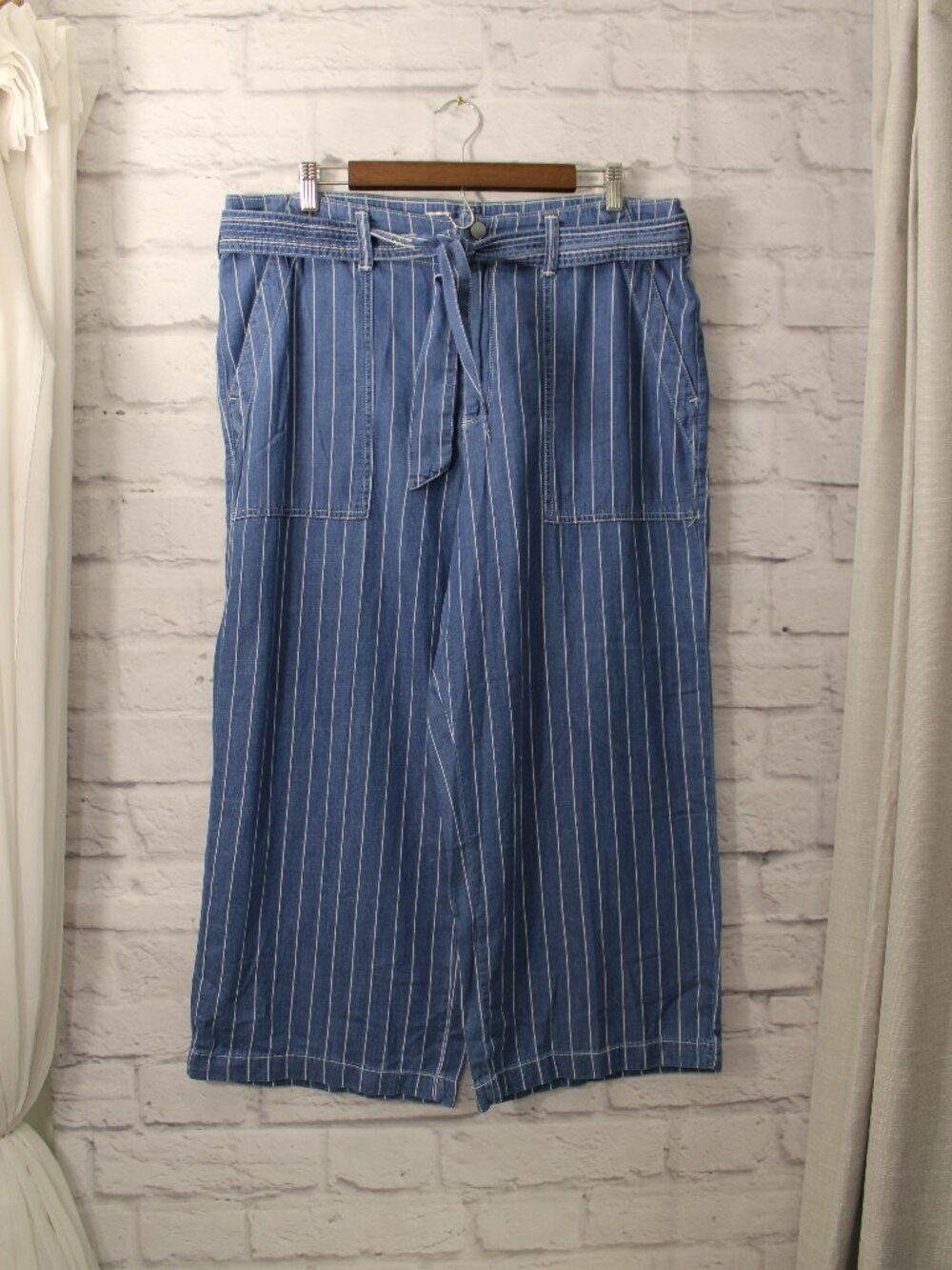 Seven7 Wide Leg Crop High Rise Stripe Belted Denim Pants Size 14 Summer Casual